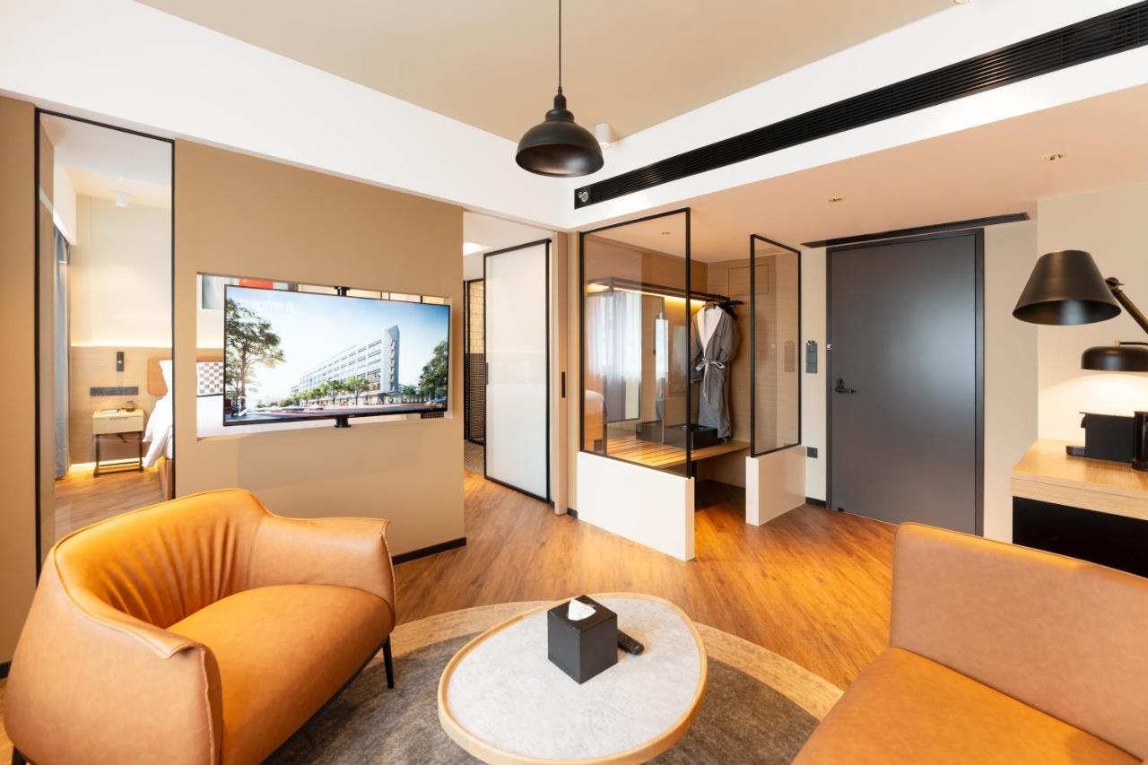 Mia Hotel - Shanghai Xuhui Jiaotong University Екстериор снимка